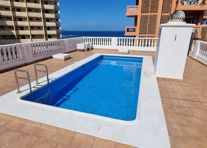 Apartment Garden Beach Studio